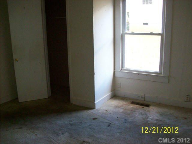 206 Poplar Street Clover, SC 29710 - Photo 5 of 8 Gallery Image 5