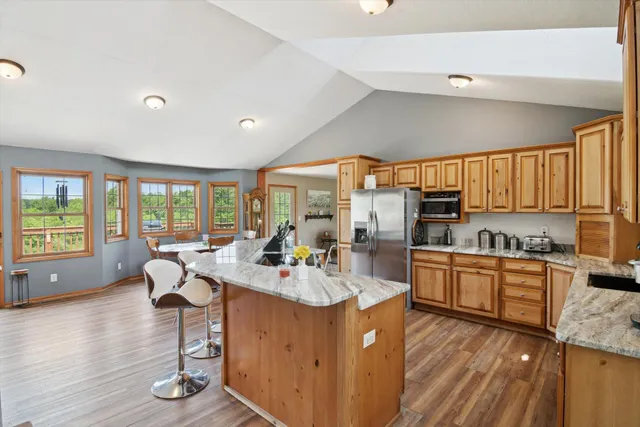 $599,999 | 1741 North Bunn Road, Hillsdale, MI 49242