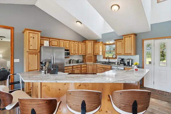 $525,000 | 1741 North Bunn Road, Hillsdale, MI 49242