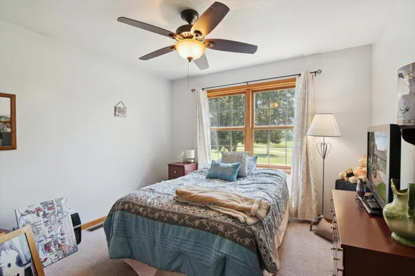 $525,000 | 1741 North Bunn Road, Hillsdale, MI 49242