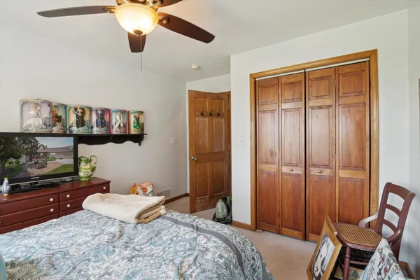 $525,000 | 1741 North Bunn Road, Hillsdale, MI 49242