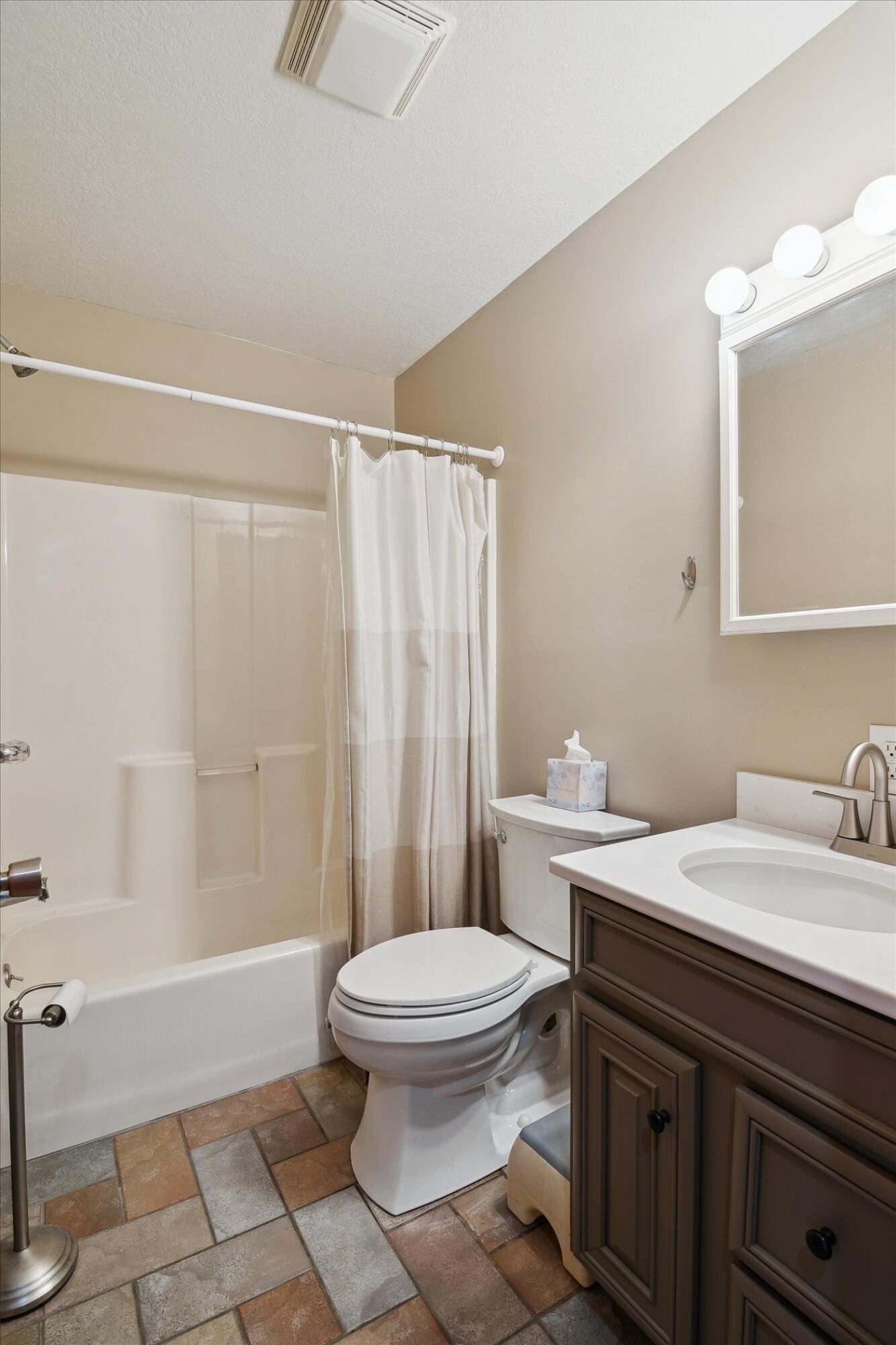 1741 North Bunn Road Hillsdale, MI 49242 - Photo 36 of 79 31-1741-N-Bunn-Rd-Hillsdale-MI-49242-Win