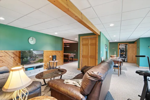 $599,999 | 1741 North Bunn Road, Hillsdale, MI 49242