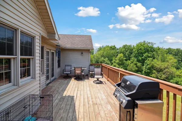 $525,000 | 1741 North Bunn Road, Hillsdale, MI 49242