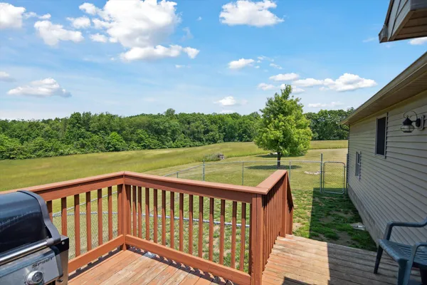 $525,000 | 1741 North Bunn Road, Hillsdale, MI 49242