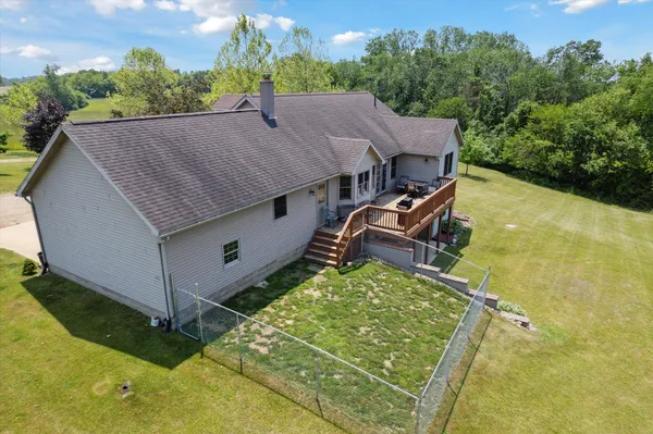 $525,000 | 1741 North Bunn Road, Hillsdale, MI 49242