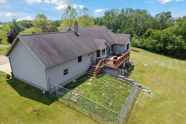 $599,999 | 1741 North Bunn Road, Hillsdale, MI 49242