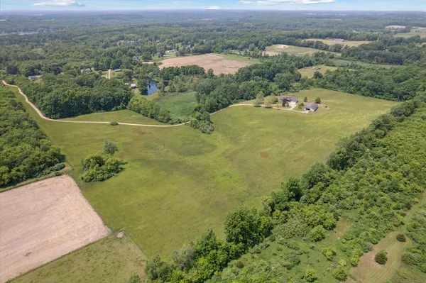 $525,000 | 1741 North Bunn Road, Hillsdale, MI 49242