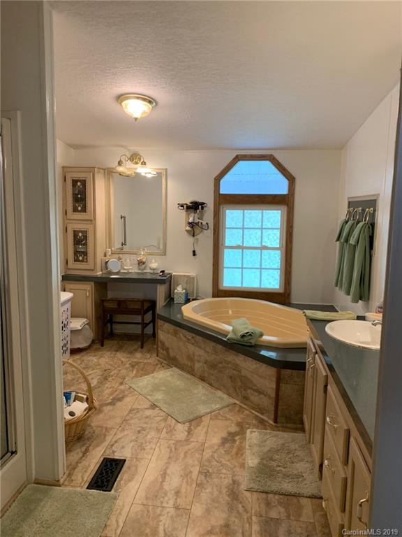 2238 M West Road Camden, SC 29020 - Photo 12 of 27 Gallery Image 12