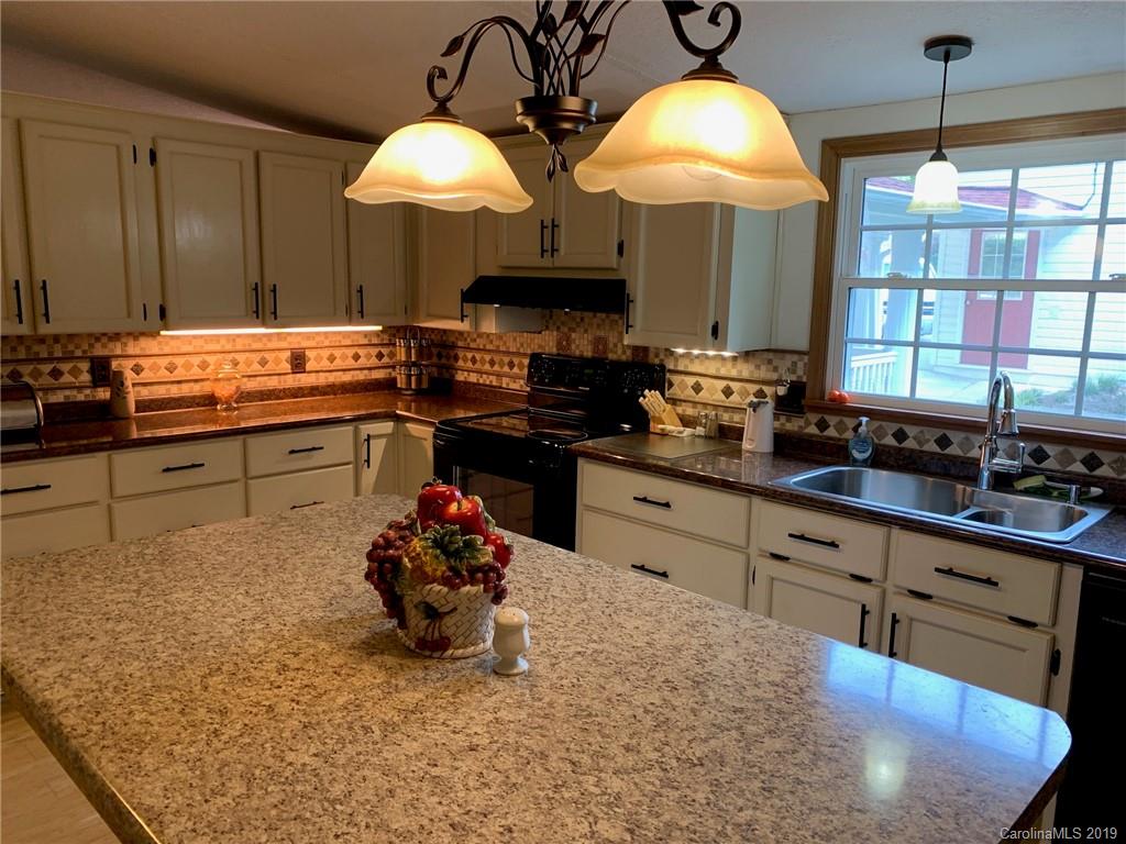 2238 M West Road Camden, SC 29020 - Photo 5 of 27 Gallery Image 5