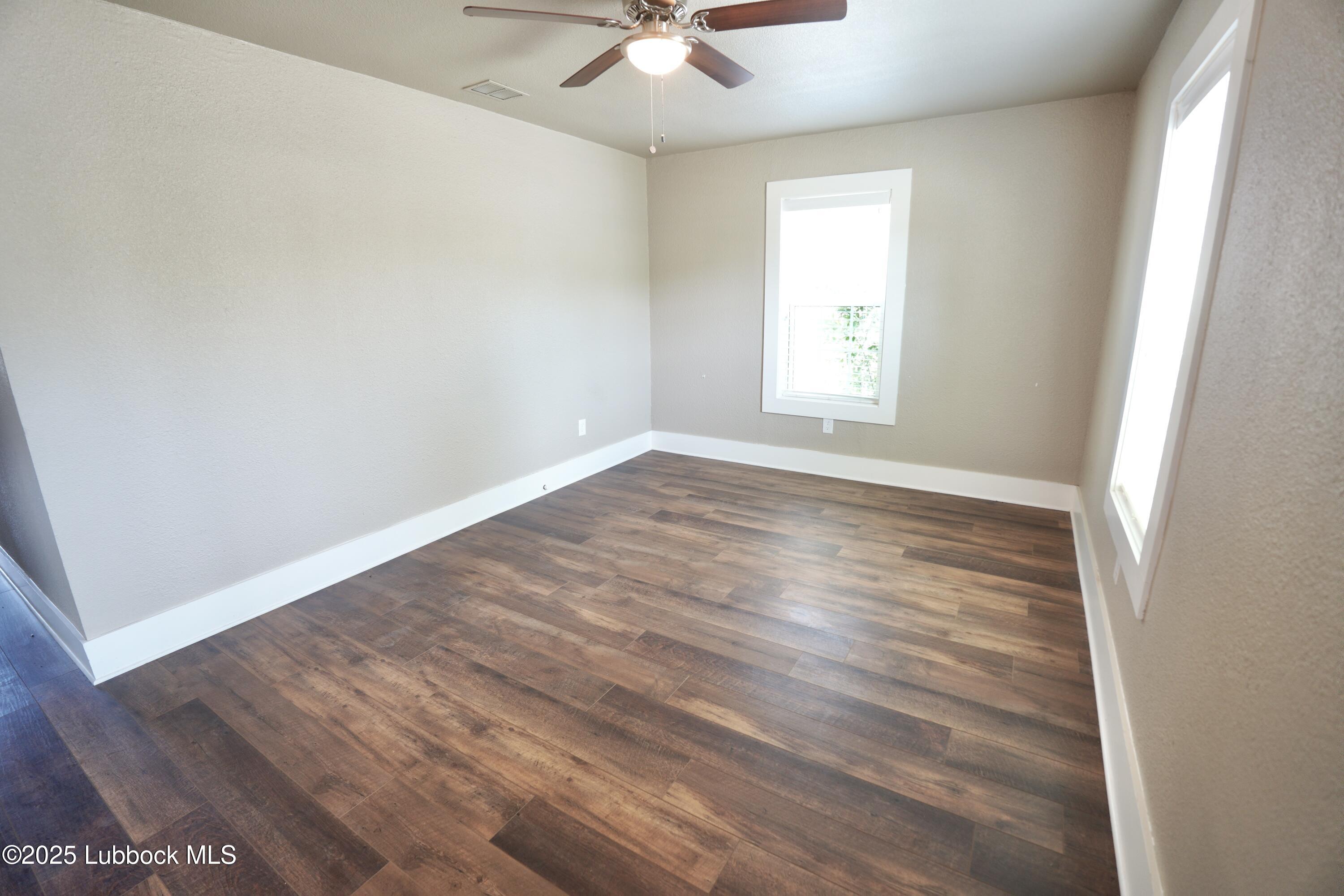 2408 24th Street Lubbock, TX 79411 - Photo 4 of 11 IMG_7397