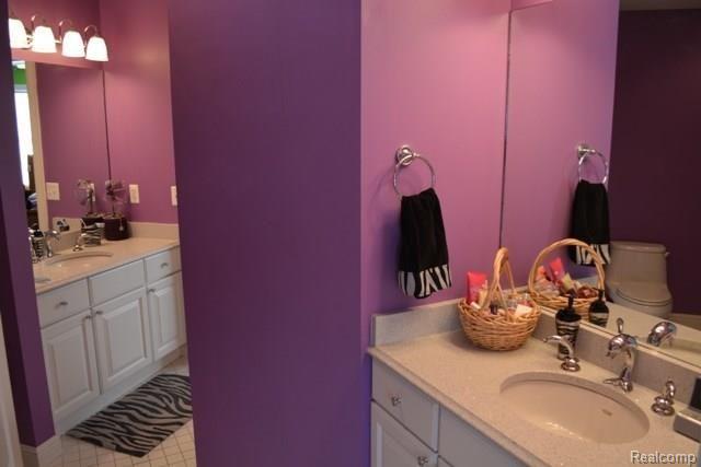 11011 Chicago Road Warren, MI 48093 - Photo 20 of 29 20.jpg