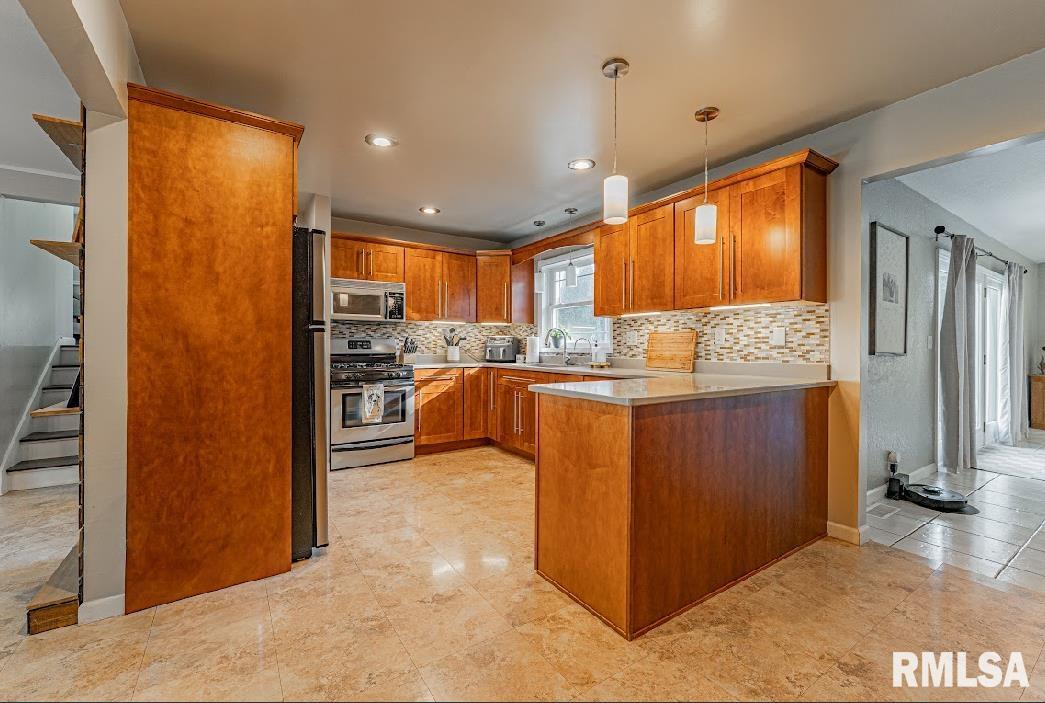 14 Rigg Drive Lincoln, IL 62656 - Photo 12 of 29 Gallery Image 12
