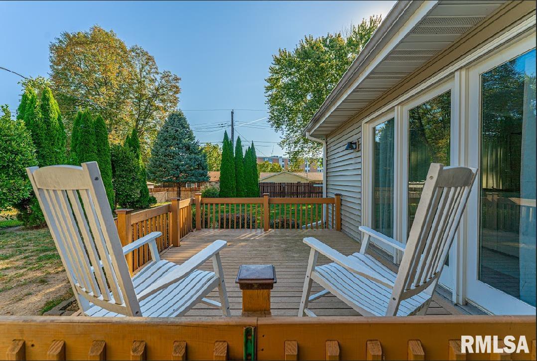 14 Rigg Drive Lincoln, IL 62656 - Photo 6 of 29 Gallery Image 6