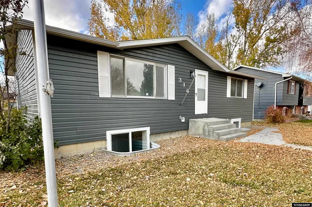 $299,000 | 316 South 23rd Street, Worland, WY 82401