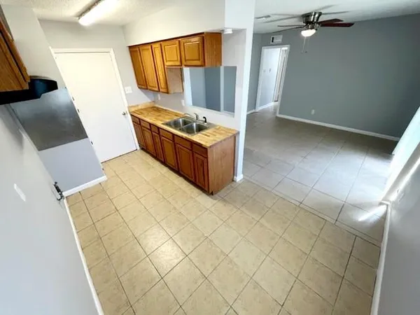 $1,450 | 441 Butler Drive, Westwego, LA 70094