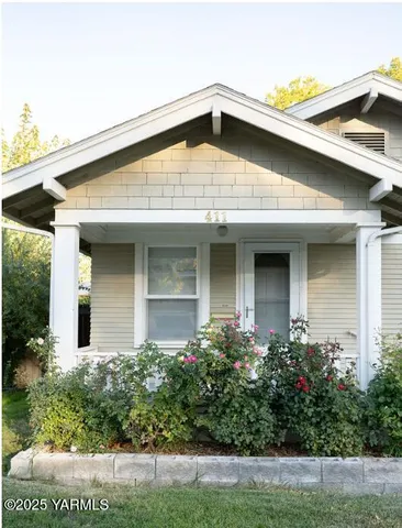 $325,000 | 411 South 18th Avenue, Yakima, WA 98902