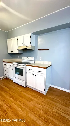 $325,000 | 411 South 18th Avenue, Yakima, WA 98902
