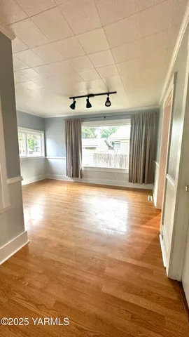$325,000 | 411 South 18th Avenue, Yakima, WA 98902