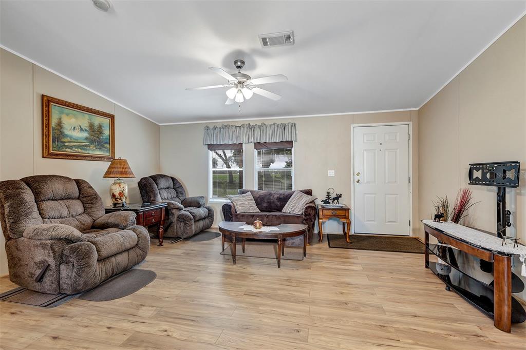 2756 Northeast 34th Road Wildwood, FL 34785 - Photo 11 of 42