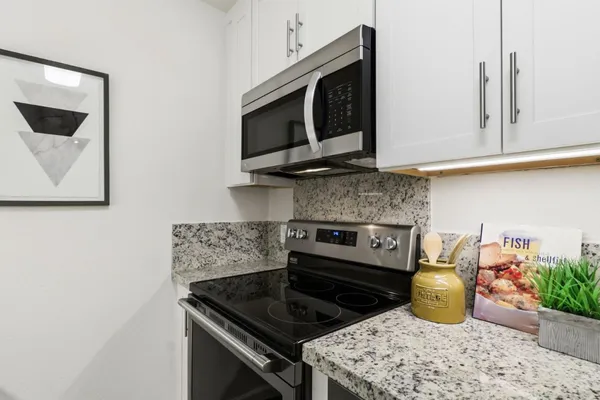 $399,000 | 309 Tradewinds Drive, Unit 8, San Jose, CA 95123