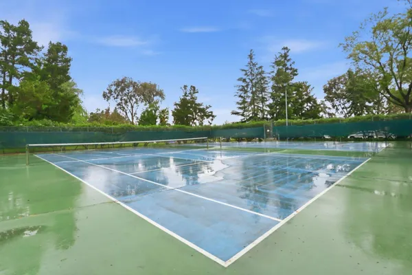 $399,000 | 309 Tradewinds Drive, Unit 8, San Jose, CA 95123