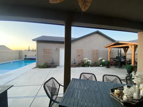 $670,000 | 2351 Ave 396, Kingsburg, CA 93631