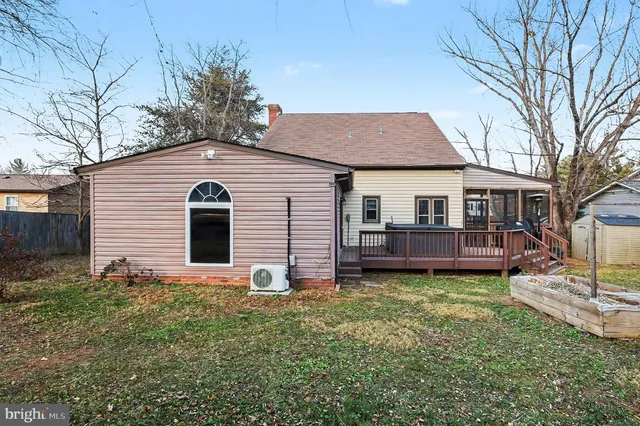 $424,900 | 5822 Jackson Road, Fredericksburg, VA 22407