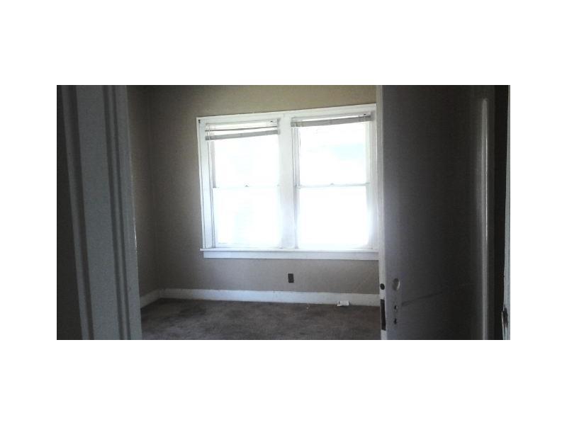 516 South Holt Road Indianapolis, IN 46241 - Photo 6 of 6 Gallery Image 6