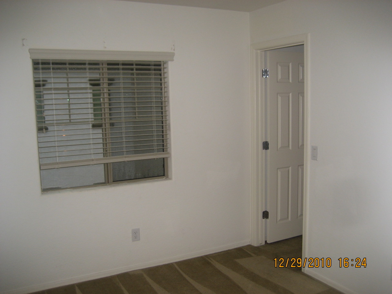 4644 East Redfield Road Gilbert, AZ 85234 - Photo 6 of 8 a