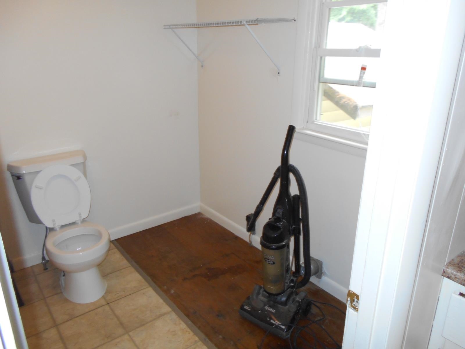 28-26 Forest Avenue Rochester, NH 03868 - Photo 3 of 13