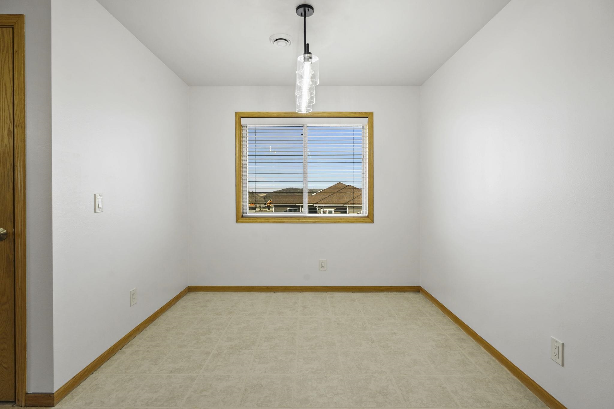 190 Valley Lodi, WI 53555 - Photo 8 of 19