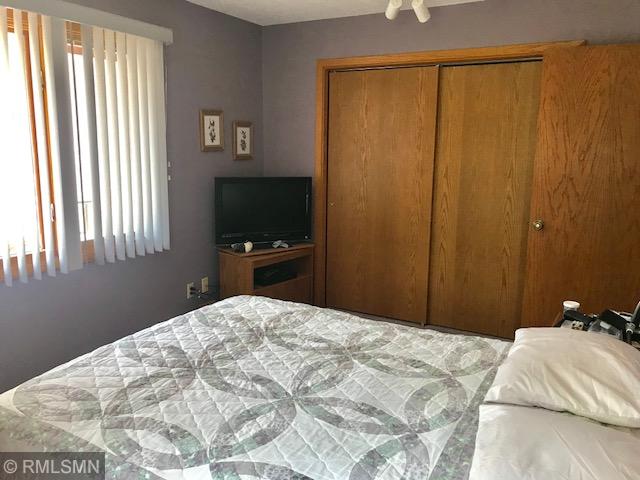 1085 County Rd C East Maplewood, MN 55109 - Photo 10 of 25 Gallery Image 10