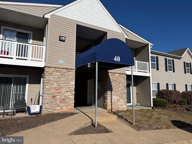 $275,000 | 40 Smokewood Court, Unit 40200, Stafford, VA 22554