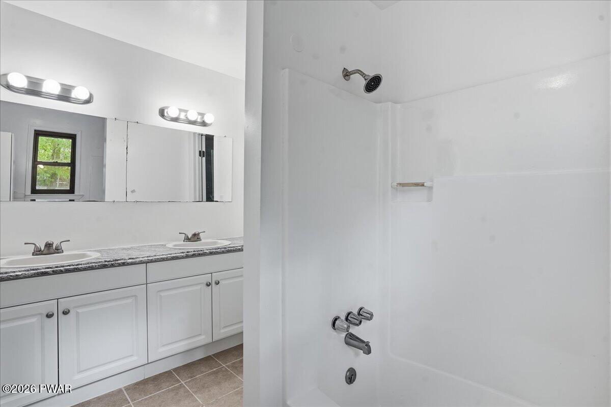 5926 Decker Road Bushkill, PA 18324 - Photo 29 of 44