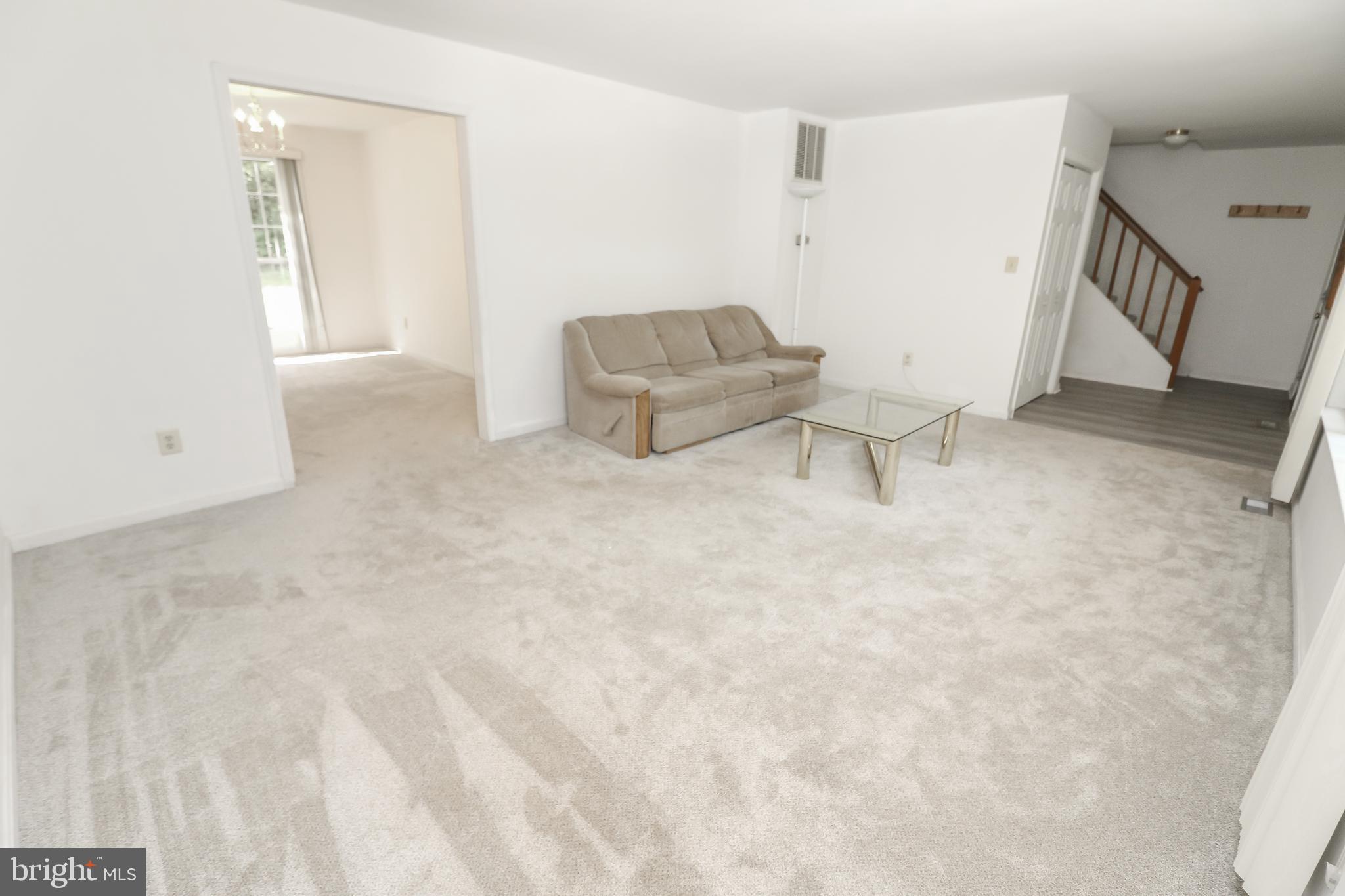 11329 Elk Run Road Catlett, VA 20119 - Photo 3 of 41 Living Room