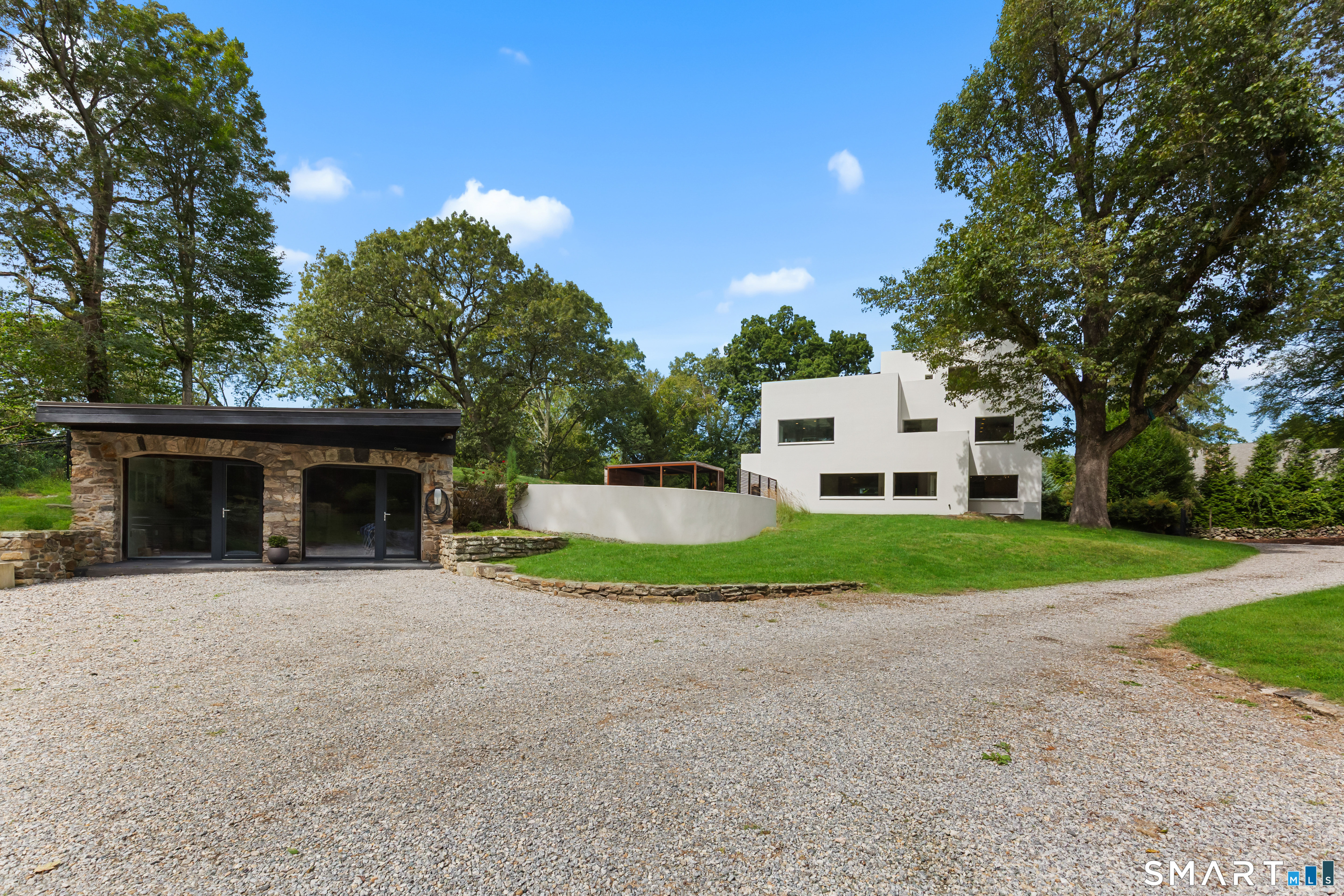 118 Roseville Road Westport, CT 06880 - Photo 3 of 40