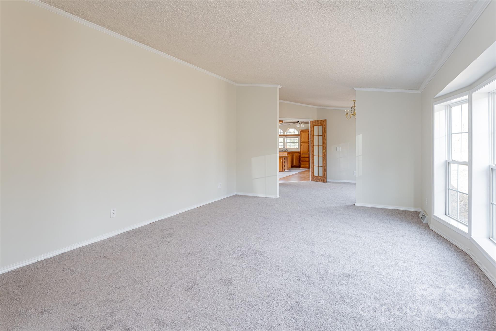 107 Cole Road Leicester, NC 28748 - Photo 3 of 32 Gallery Image 3