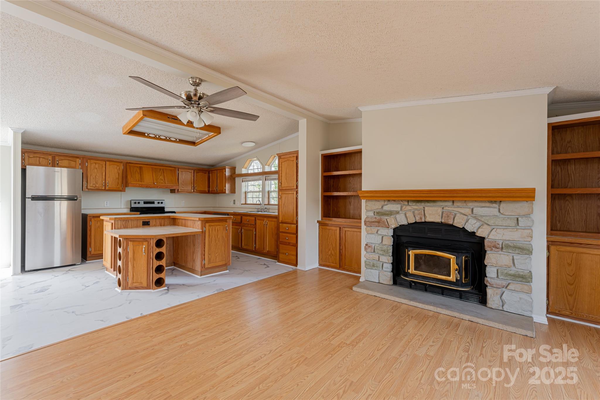 107 Cole Road Leicester, NC 28748 - Photo 7 of 32 Gallery Image 7