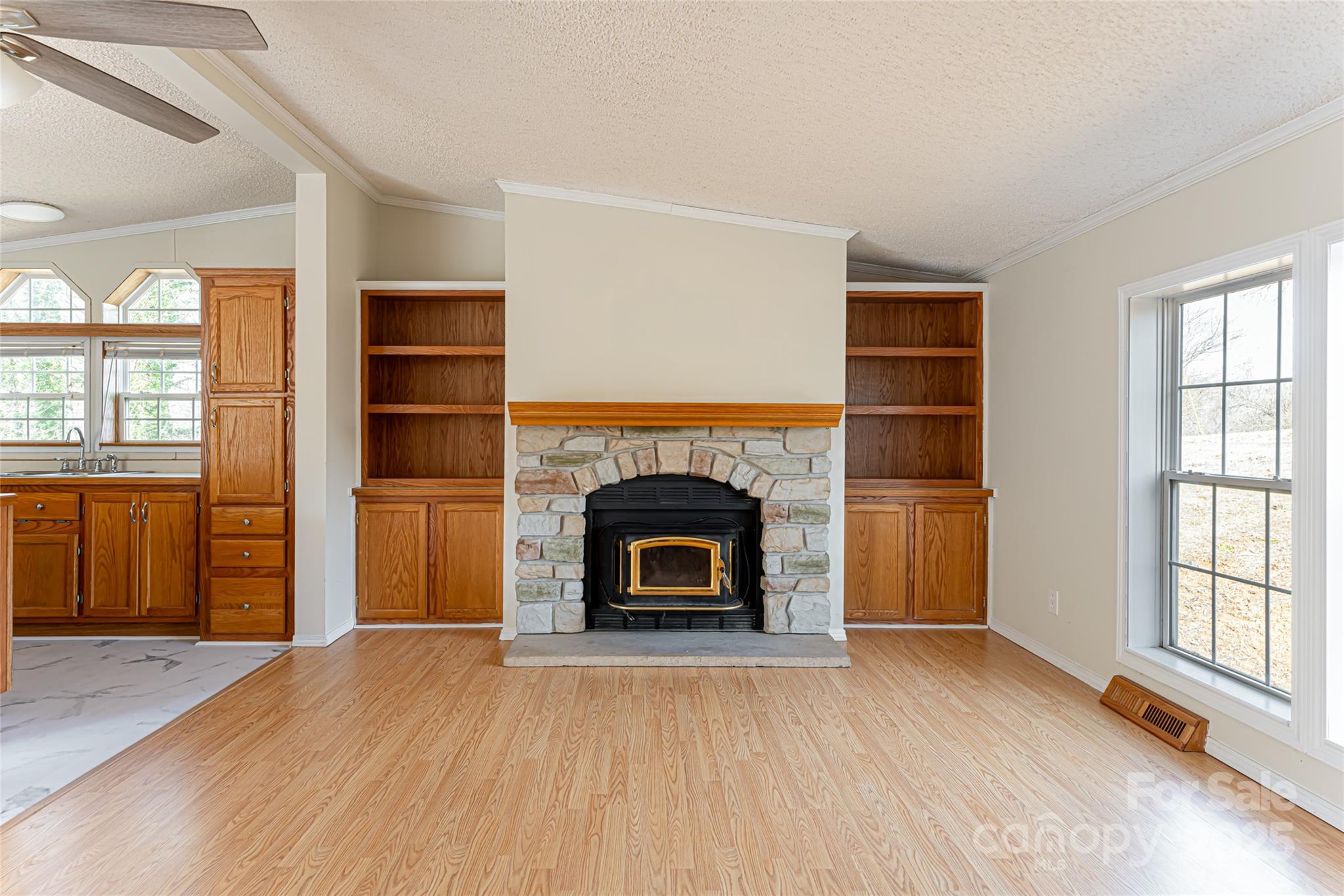107 Cole Road Leicester, NC 28748 - Photo 8 of 32 Gallery Image 8
