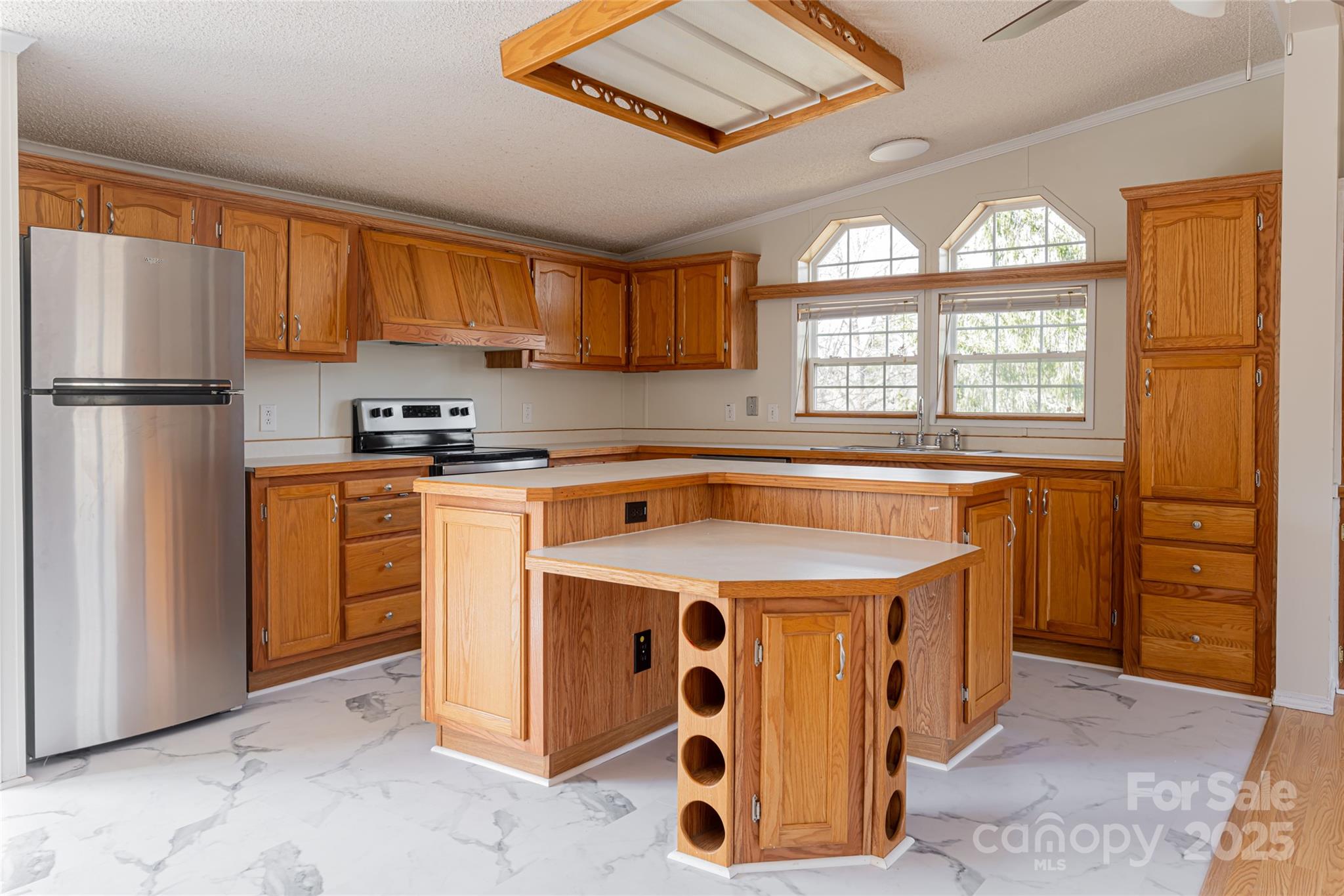 107 Cole Road Leicester, NC 28748 - Photo 10 of 32 Gallery Image 10