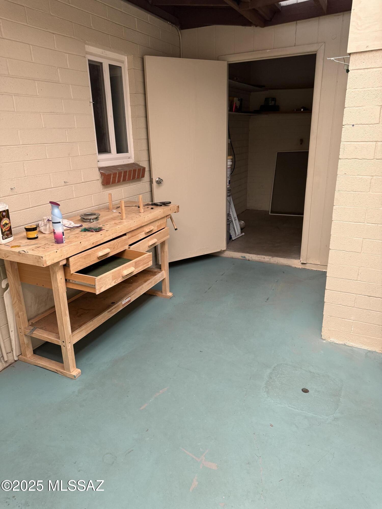 1002 South Kolb Road, Unit 2 Tucson, AZ 85710 - Photo 16 of 21 Gallery Image 16