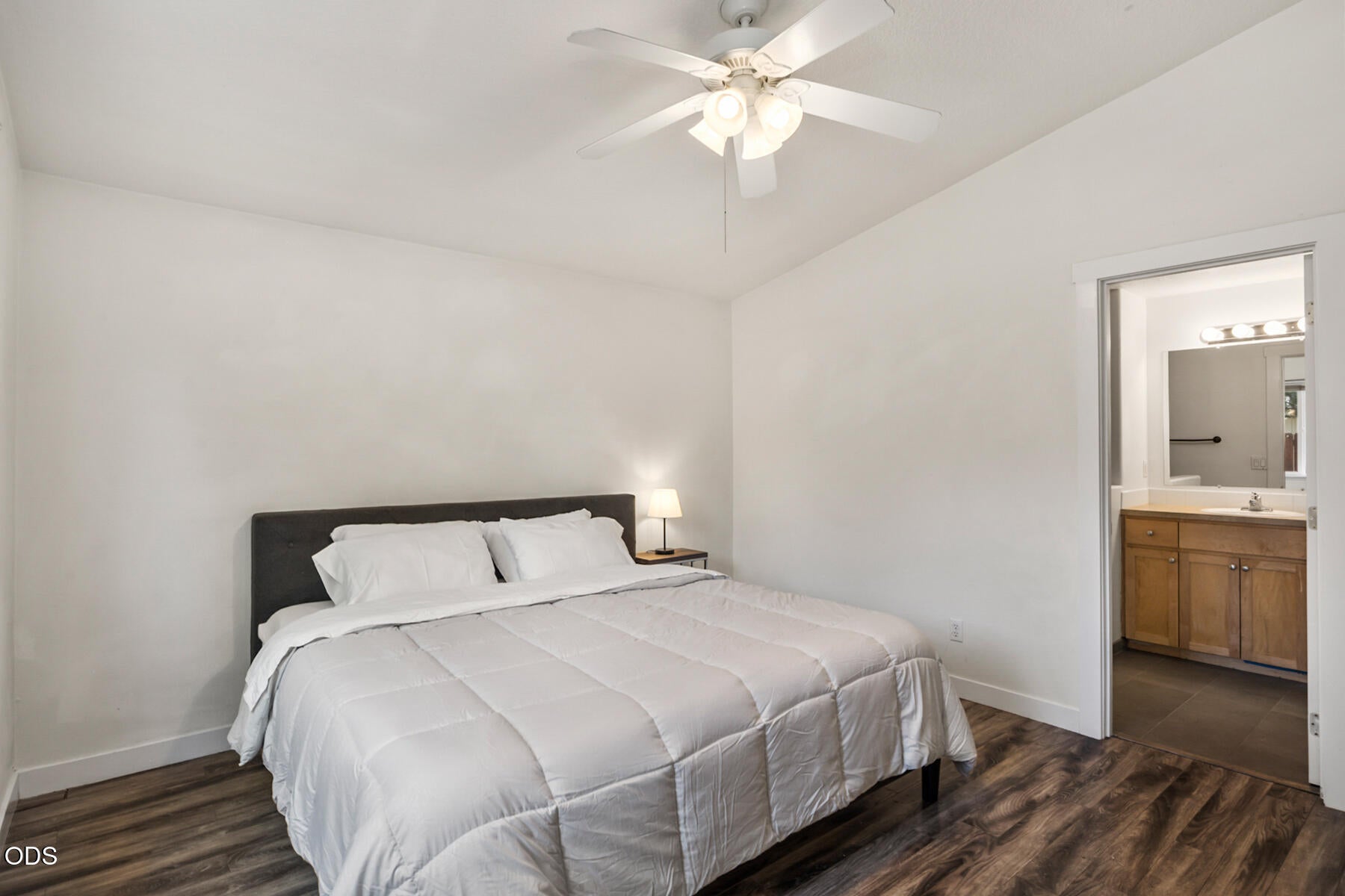 61049 Larkspur Loop Bend, OR 97702 - Photo 19 of 30 Gallery Image 19