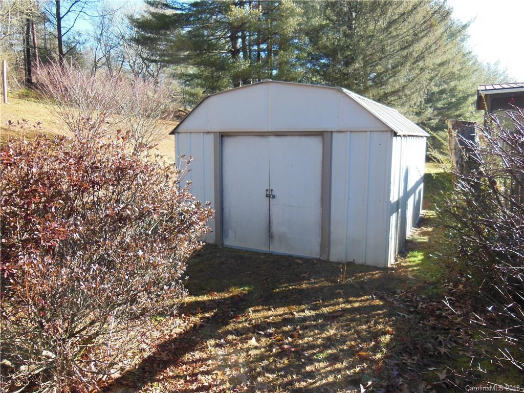 901 Tinsley Road, Unit SEE Brevard, NC 28712 - Photo 14 of 17 Gallery Image 14