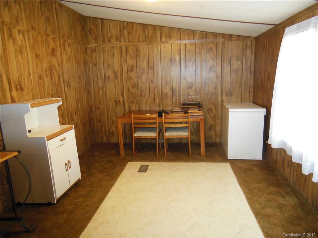 901 Tinsley Road, Unit SEE Brevard, NC 28712 - Photo 5 of 17 Gallery Image 5