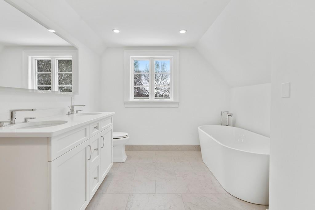 348 Buckminster Road Brookline, MA 02445 - Photo 16 of 24