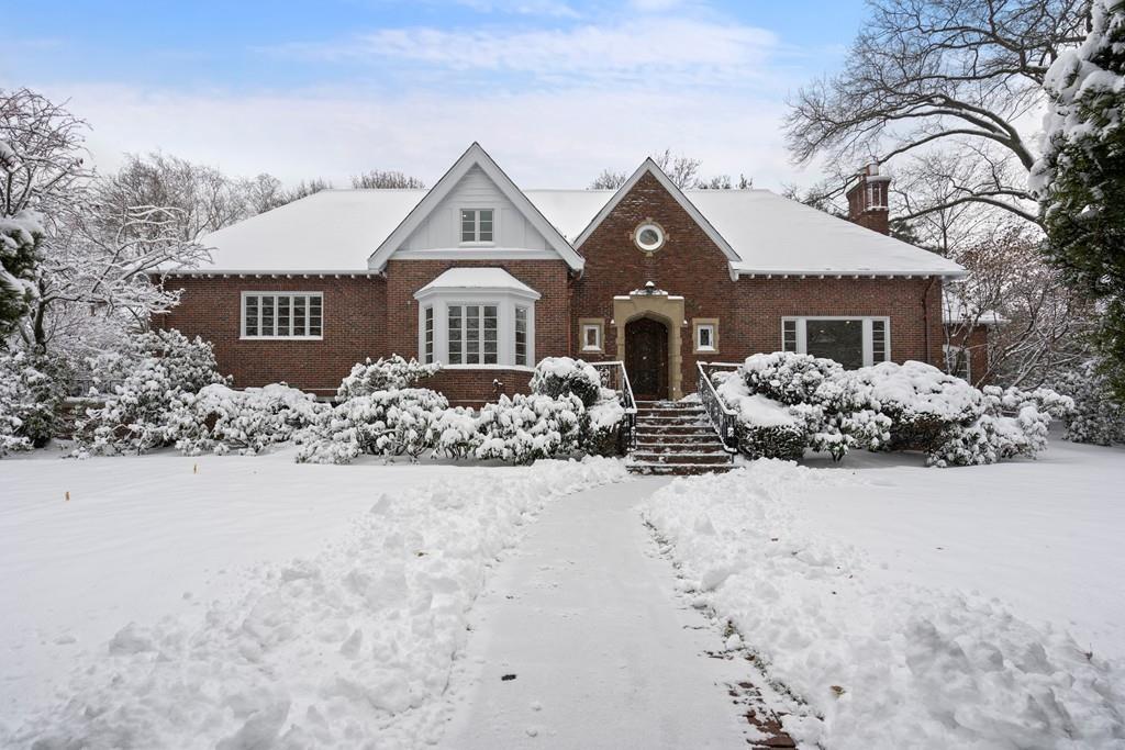 348 Buckminster Road Brookline, MA 02445 - Photo 23 of 24