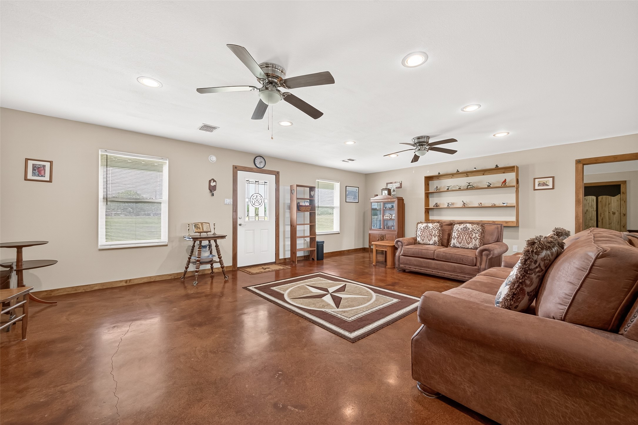 8430 Altimore Road Needville, TX 77461 - Photo 13 of 49 Living Room