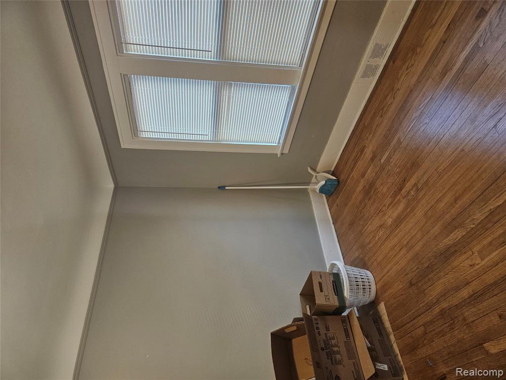 14951 Strathmoor Street Detroit, MI 48227 - Photo 2 of 15 Gallery Image 2