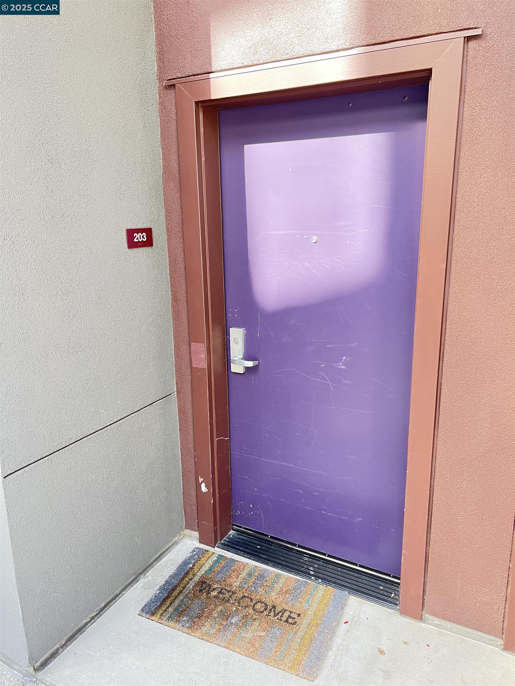 6501 San Pablo Avenue, Unit 203 Oakland, CA 94608 - Photo 9 of 20